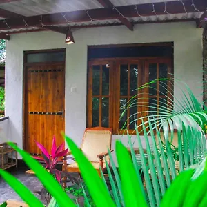  Homestay Manju